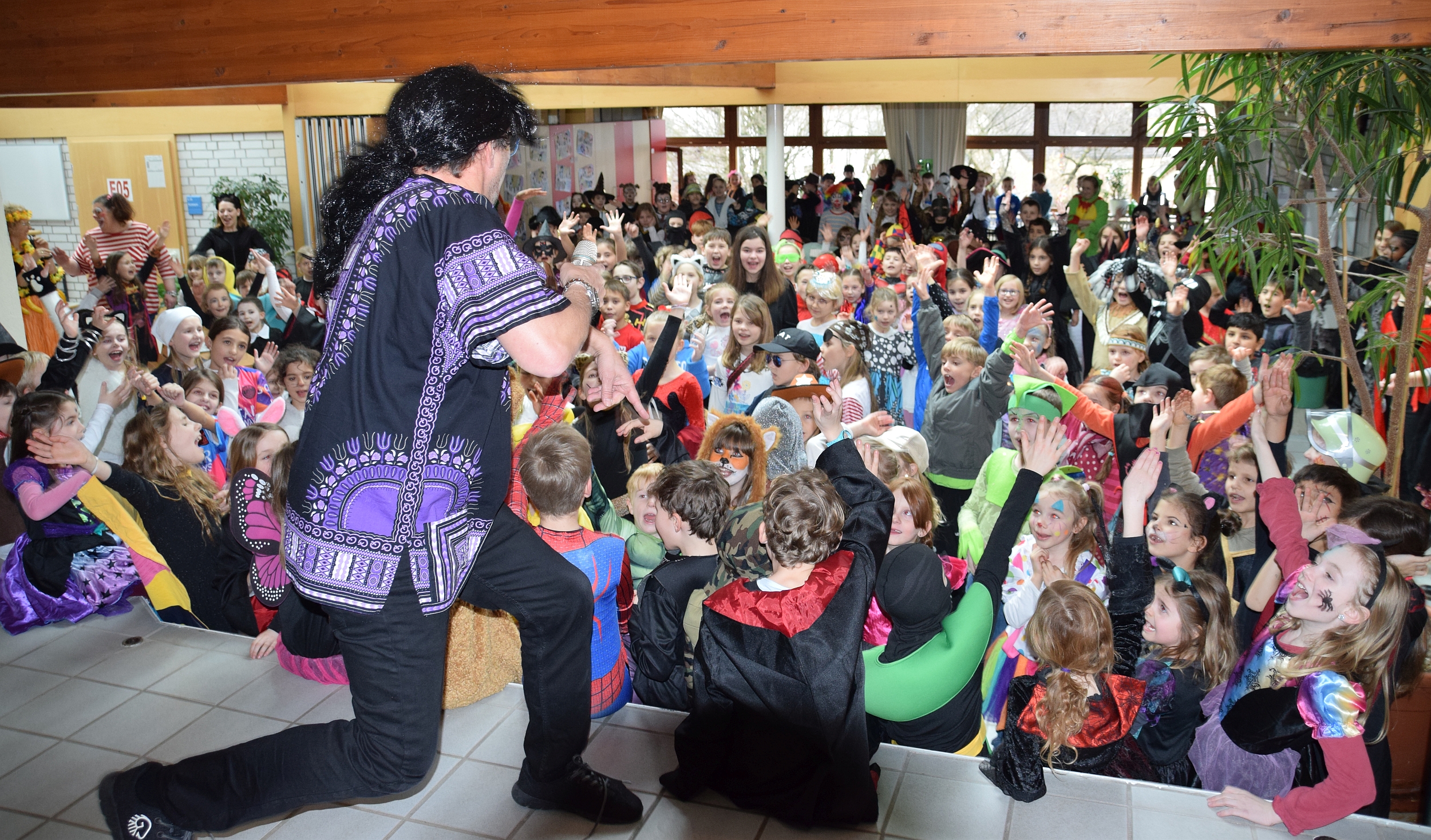Foto von Faschingsparty in der Aula